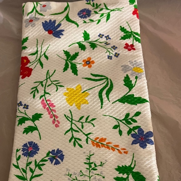 Kate Spade Multicolor Floral Fabric Kitchen Towels - Picture 1 of 3